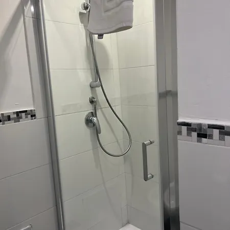 Oda ve Kahvaltı Terrazza Santa Chiara 3*