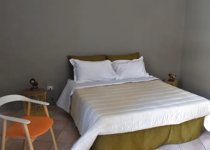 Terrazza Santa Chiara Couette-café 4*