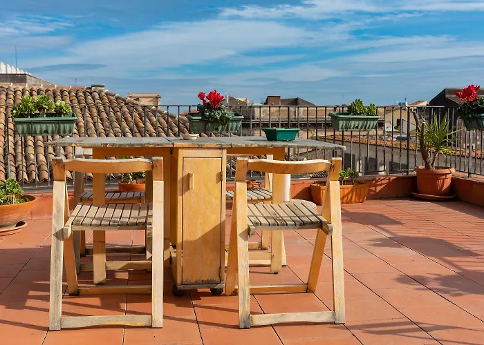 Couette-café Terrazza Santa Chiara 4*