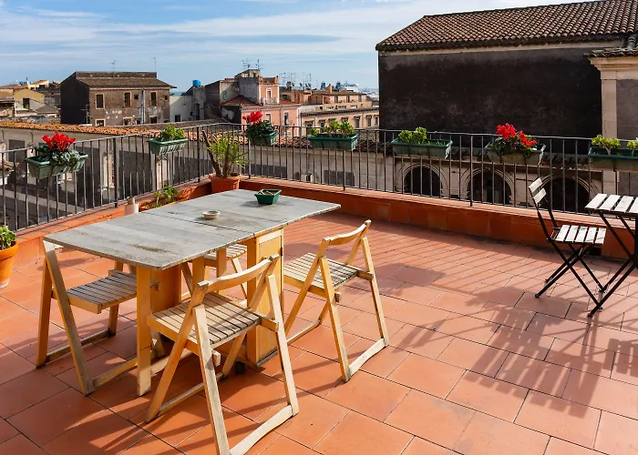Terrazza Santa Chiara Couette-café 4*