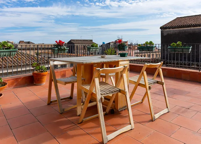 Couette-café Terrazza Santa Chiara 4*